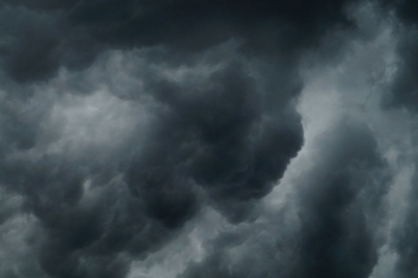 Дождь и сильный ветер – в Анапе снова действует экстренное предупреждение