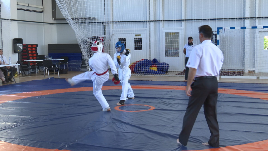 Впервые в Анапе прошли состязания по всестилевому каратэ среди лучших учеников спортшкол
