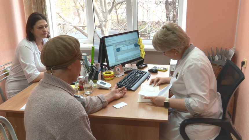 Жители Херсонской области могут пройти медицинские осмотры в городской поликлинике