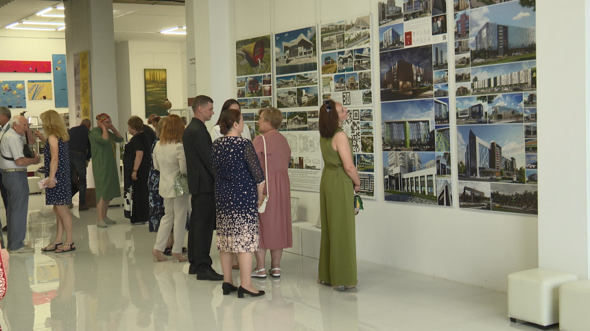 В День архитектора Кубани в Анапе открылась передвижная выставка