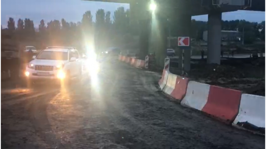 В Анапе восстановлено движение на федеральной трассе в районе Пятихаток и по Верхней дороге