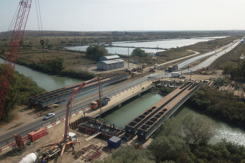 Мост через Старую Кубань введут в эксплуатацию в следующем году