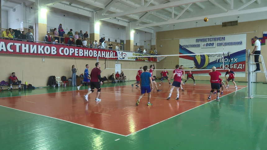 Городской турнир по волейболу завершился в Анапе