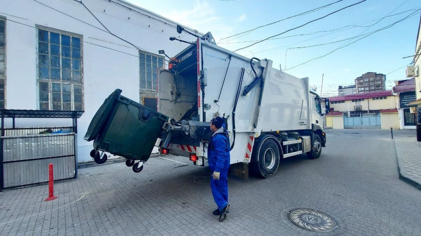 Региональный оператор по вывозу мусора «Экотехпром» обратилась к анапчанам