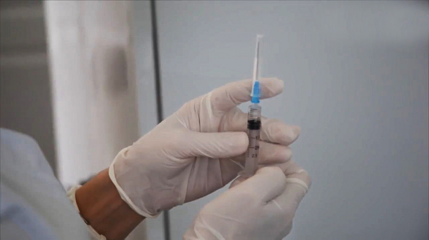 В Анапе продолжается прививочная кампания против гриппа