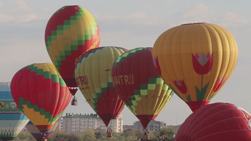 Летим с нами! В Анапе продолжается фестиваль воздушных шаров