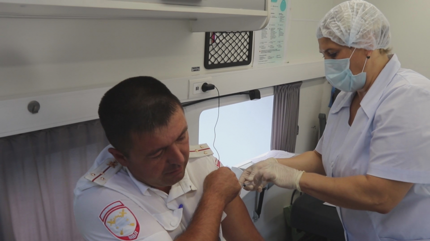 Мобильный ФАП вновь прибыл на территорию Анапского отдела МВД для вакцинации сотрудников