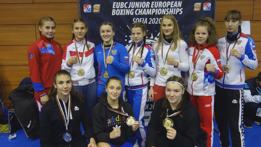 Юные анапчанки успешно выступили на первенстве Европы по боксу