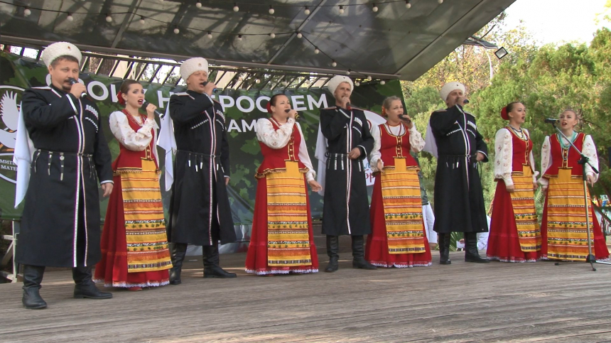 В Анапе прошел благотворительный концерт в поддержку российских военных