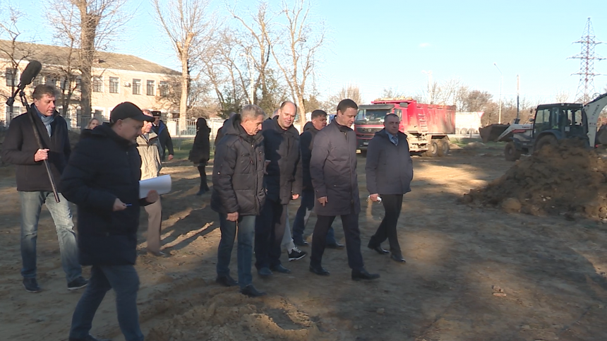 Мэр Анапы Василий Швец посетил с рабочим объездом Виноградный сельский округ