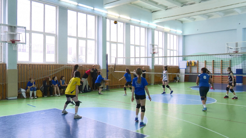 Городской турнир по волейболу среди женщин завершился в Анапе