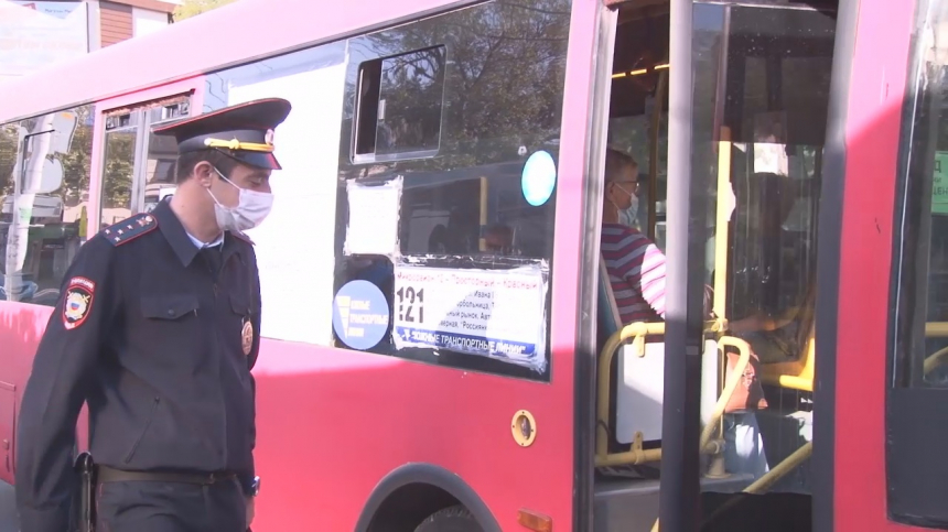 В Анапе продолжаются рейды по соблюдению мер санитарной безопасности в общественном транспорте