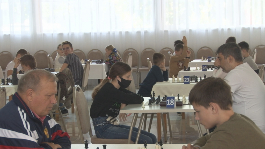 Мастера шахмат съехались в Анапу на турнир памяти Л. Ф. Зарембо