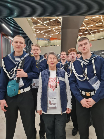 Анапчанка Людмила Заморина стала самым возрастным волонтером форума «Россия»