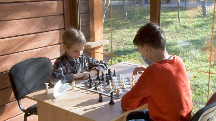 В Анапе открылась шахматная секция для людей с ОВЗ