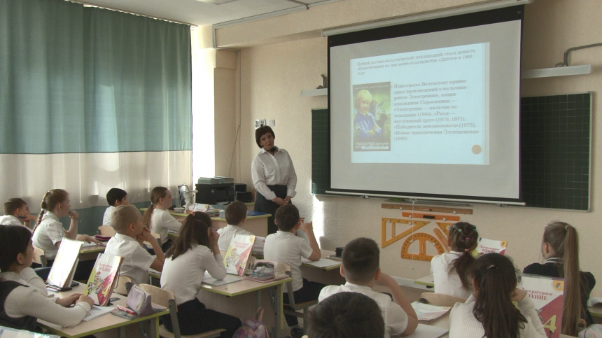 11 школа в Супсехе поэтапно принимает заявления в первый класс