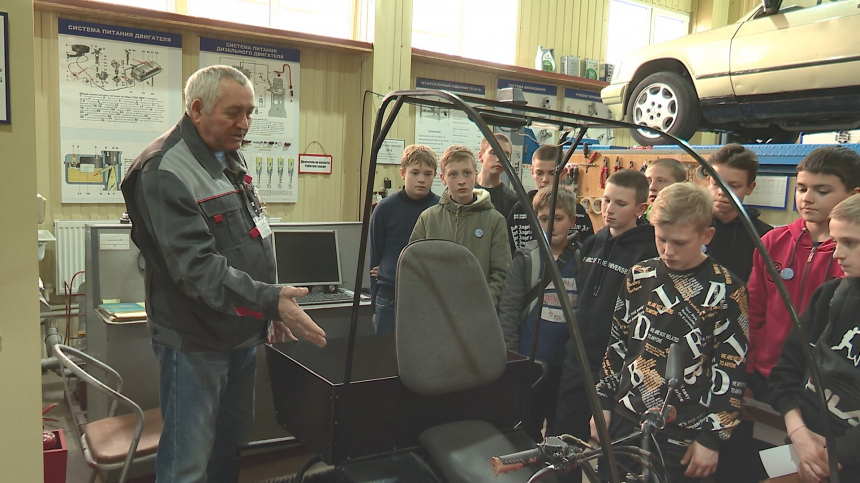 Детям из ДНР рассказали о профессиях, которые можно получить в Анапе