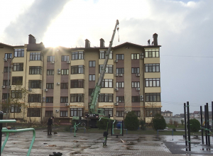 Крыша многоквартирного дома на Ленина 180 будет отремонтирована в кратчайшие сроки