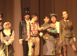 Актеры инклюзивного театра-студии «Лестница» представили анапчанам спектакль «Остров»