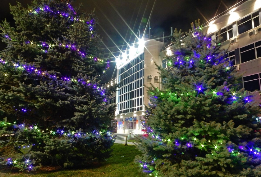 Анапа в декабре. Новогодние праздники в Анапе. Город Анапа в декабре. Анапа в декабре фото.